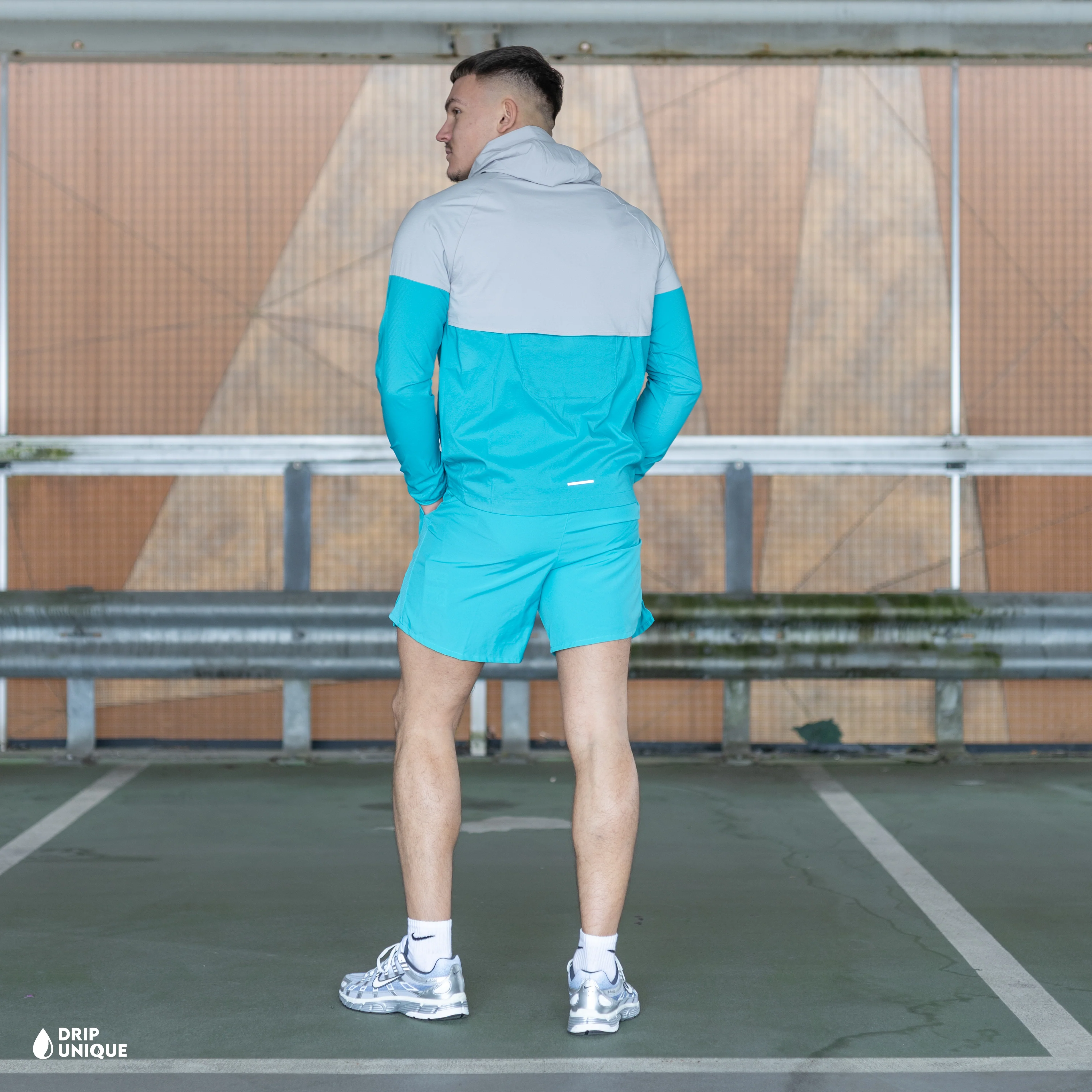 Nike UV Windrunner Jacket Dusty Cactus & Dusty Cactus Challenger Shorts Set - Image 4
