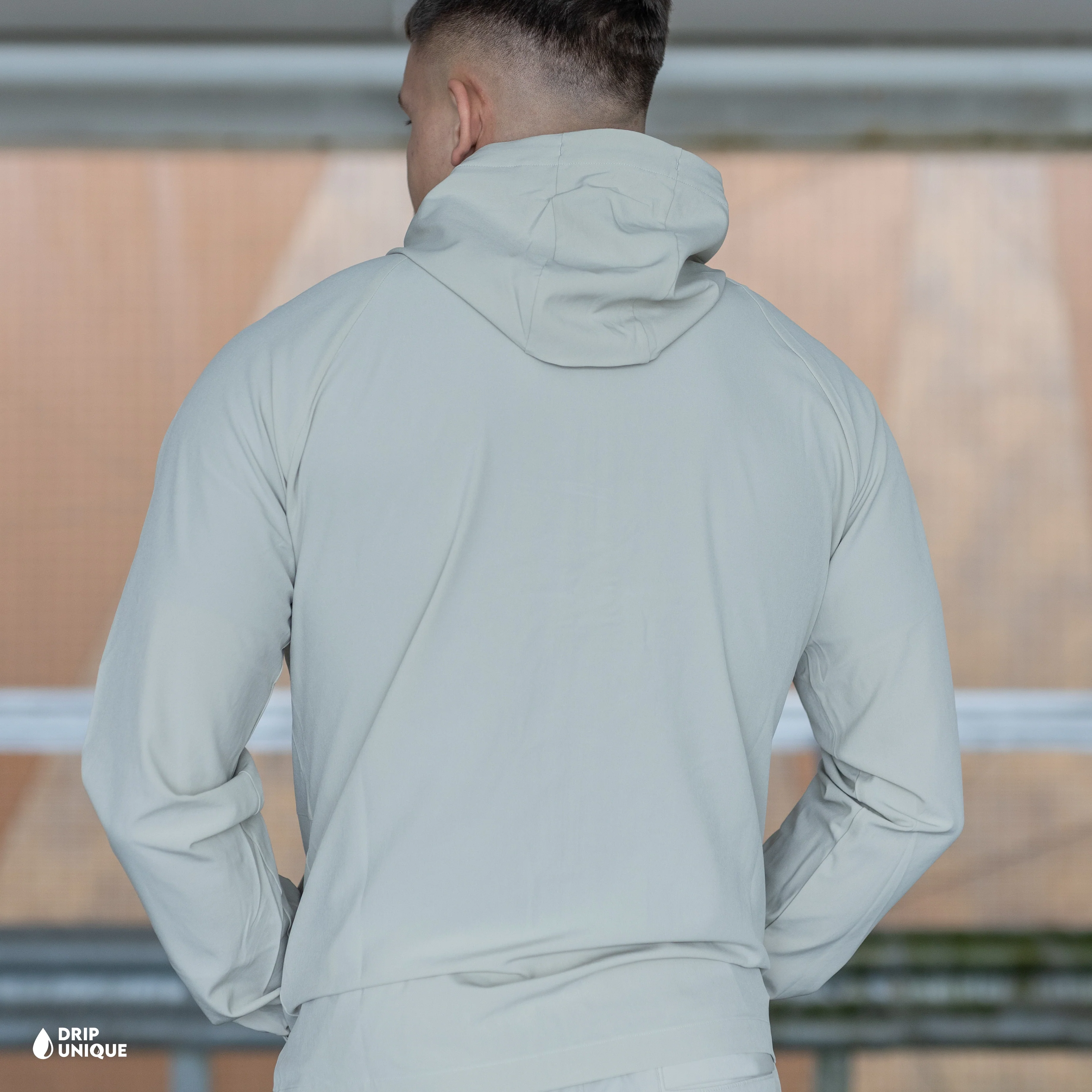Under Armour Windrunner Jacket Stone - Image 4